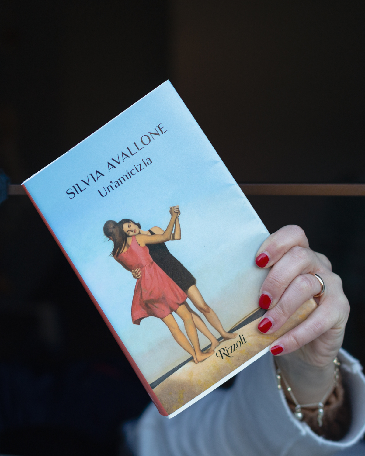 Recensione del libro Un'amicizia di Silvia Avallone